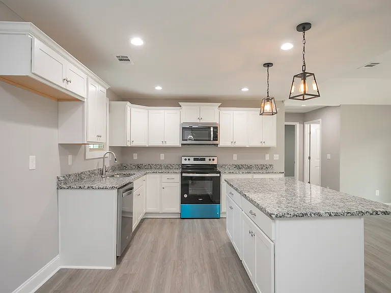 1229 Berwick Trl — Photo 23