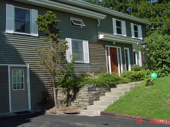 1452 Hanshaw Rd, Ithaca, NY 14850