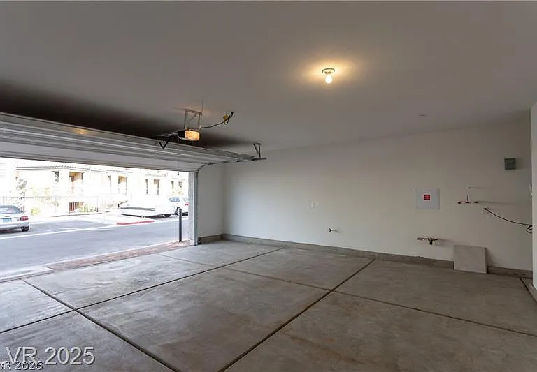 667 Tiarella Ln — Photo 10