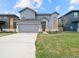 8914 La Herradura, San Antonio, TX 78224
