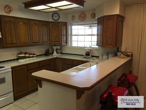 Kitchen w/ Counter surface