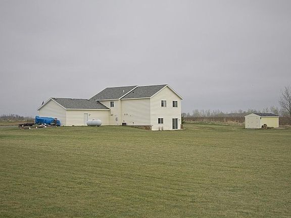 3rd image of 8296 Country View Dr