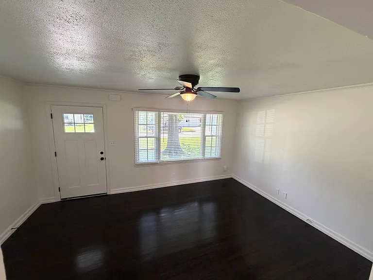 4326 S Norfolk Ave — Photo 6