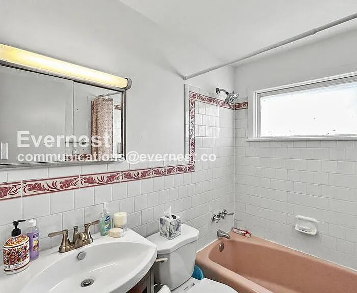 616 S Jefferson St — Photo 9