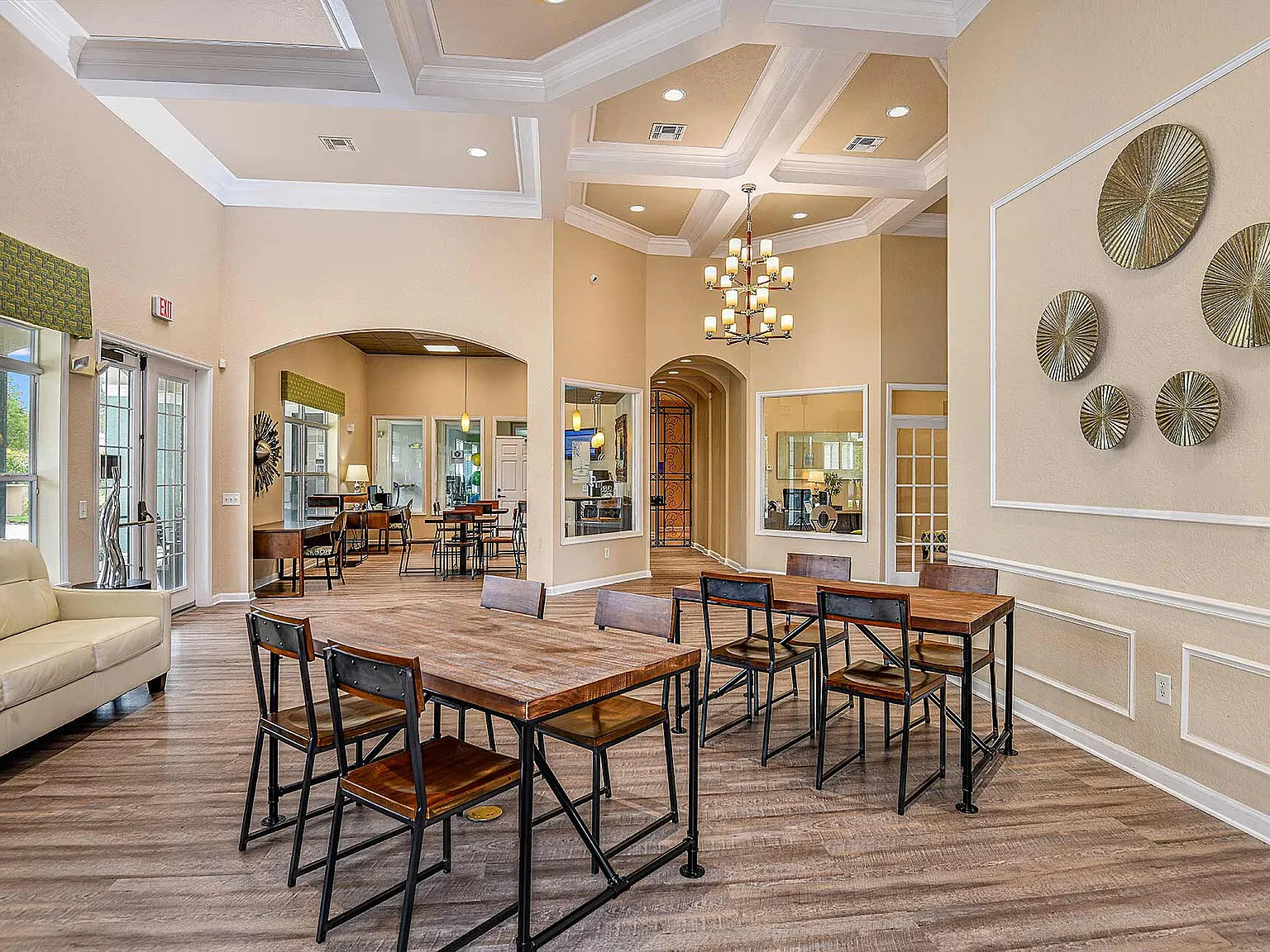 Villas at Gateway — Photo 4