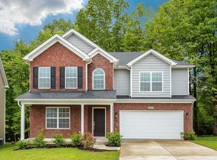 9111 River Trail Dr, Louisville, KY 40229
