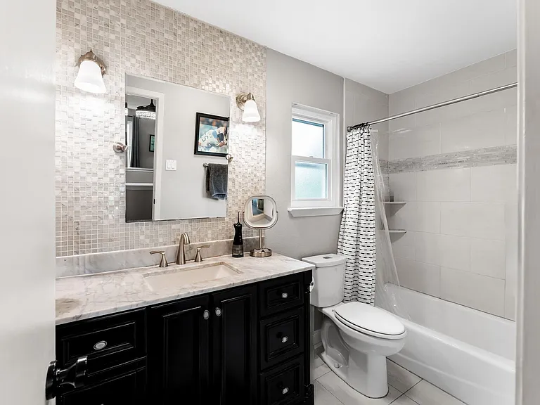 11600 Parkfield Dr — Photo 26