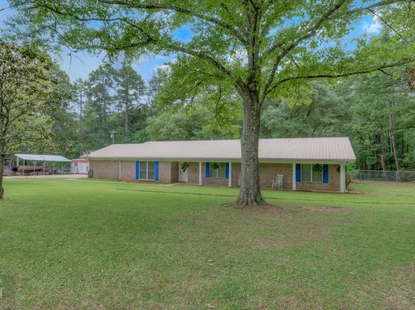 1506 Regina St, Mansfield, LA 71052