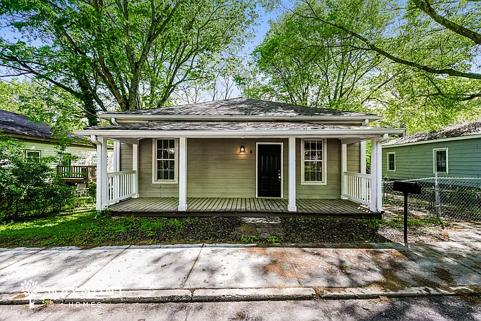 3 bed, 2.0 bath, 1506 sqft, $1,545 — Photo 1