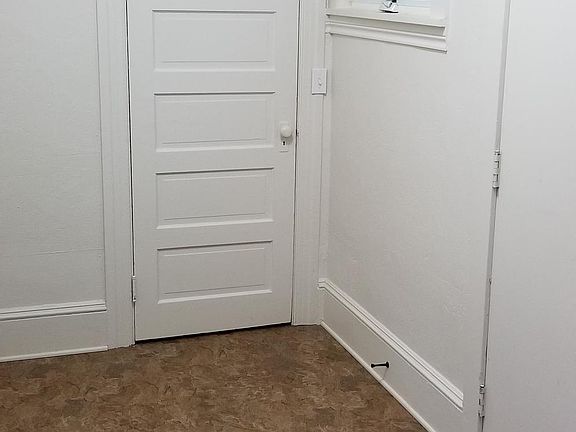 Entry way