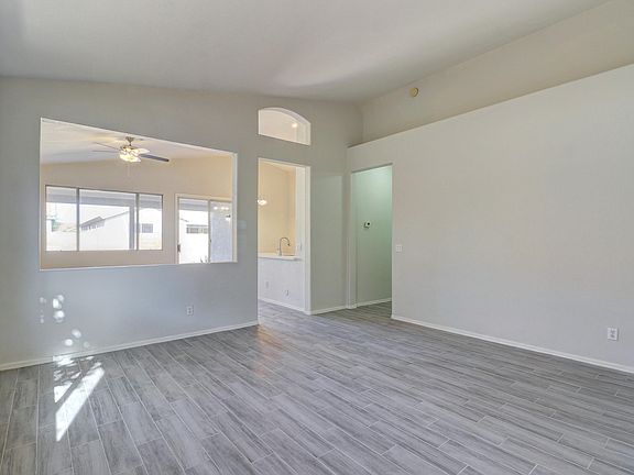 4th image of 6712 W Ivanhoe St