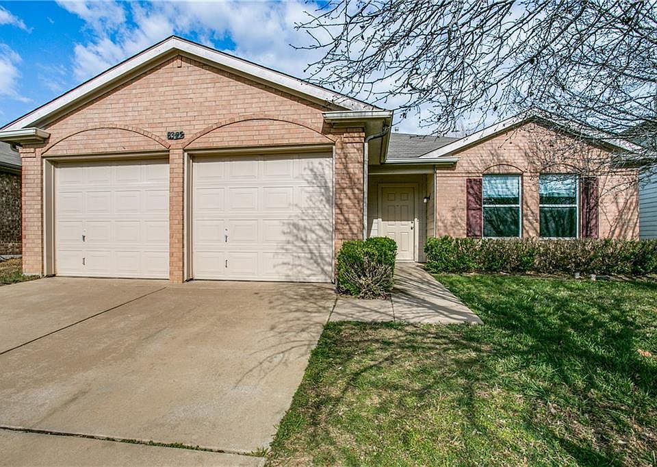 1st image of 8325 Horse Whisper Ln
