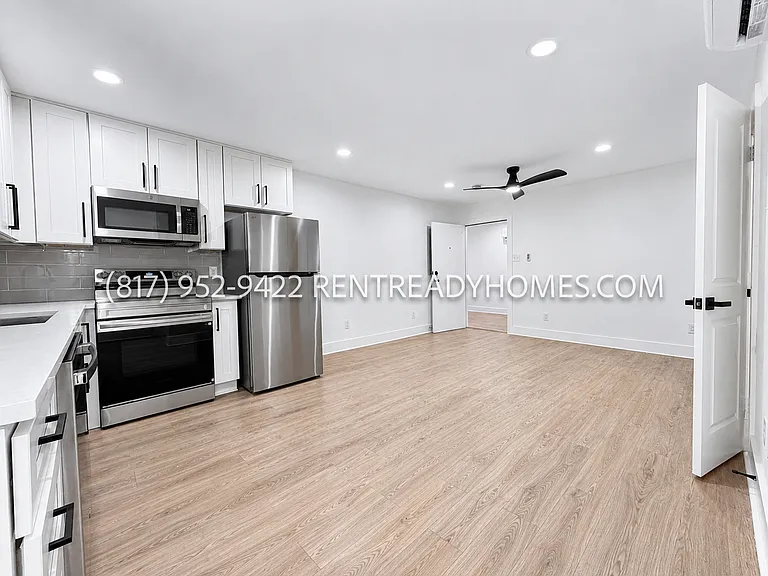 1510 W Jefferson Blvd #106 — Photo 3