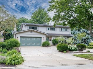 1012 S Church Rd, Mount Prospect, IL 60056