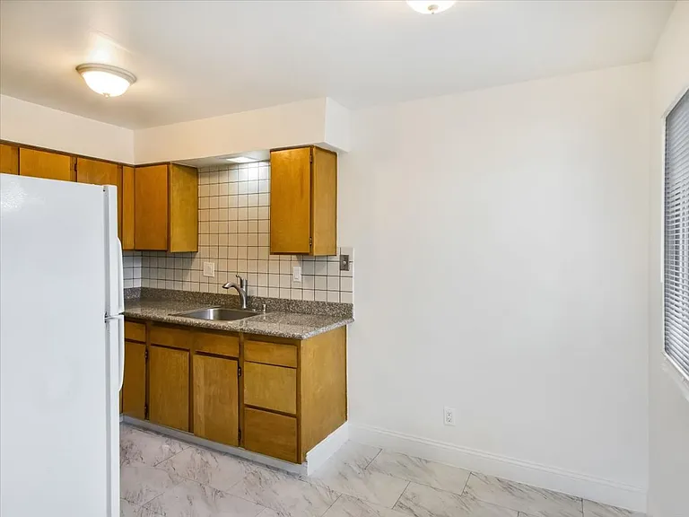 2901 Octavia St. — Photo 7