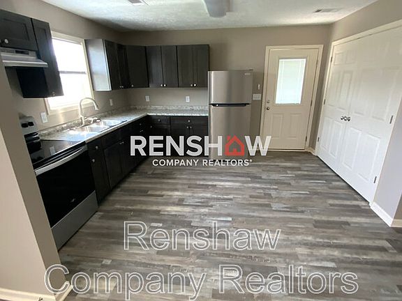 3rd image of 517 Dana Ave