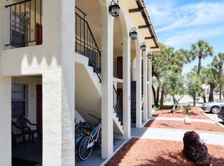 8100 Blind Pass Rd APT 6, St Pete Beach, FL 33706