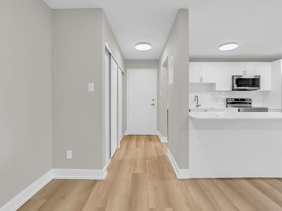 2nd image of 163 Macgregor Cres