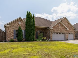 2213 Naples Dr SW, Decatur, AL 35603