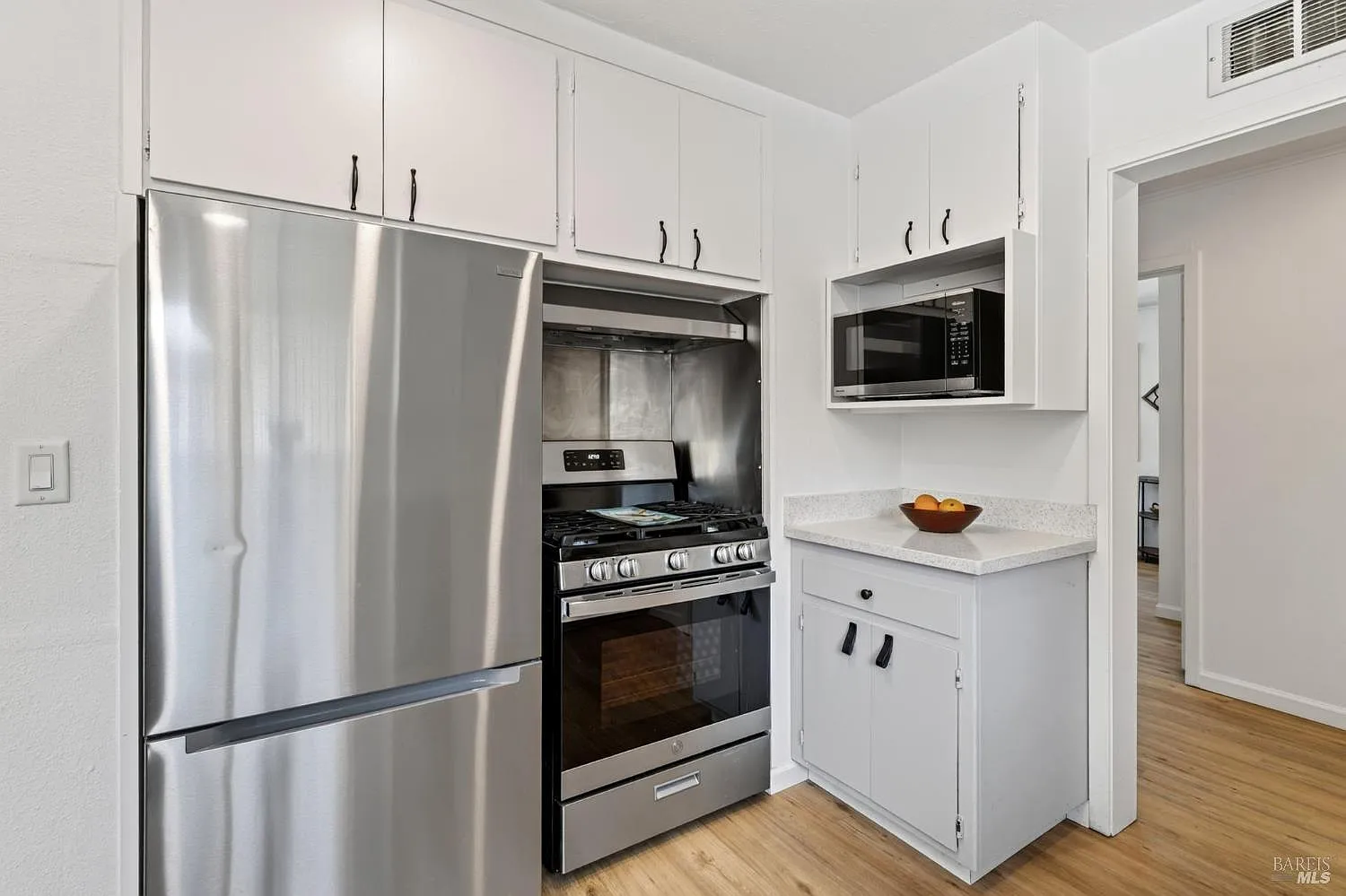 8060 Park Avenue - Photo 10