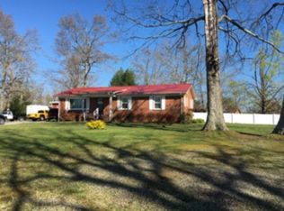 355 Rich Loop, Sparta, TN 38583