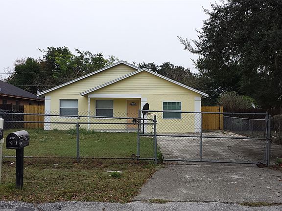 2nd image of 449 S Buena Vista Ave