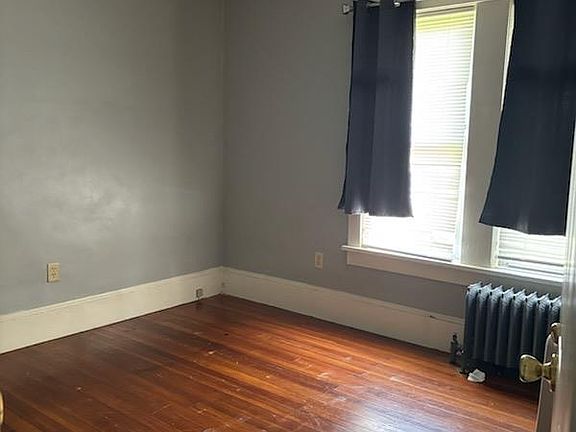 3rd image of 64 Maple St