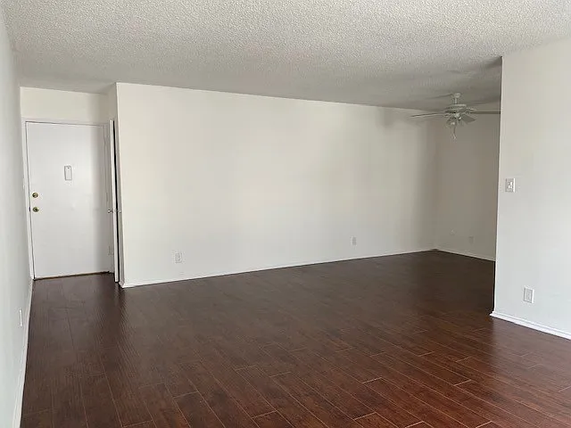 B & B Detroit — Photo 25