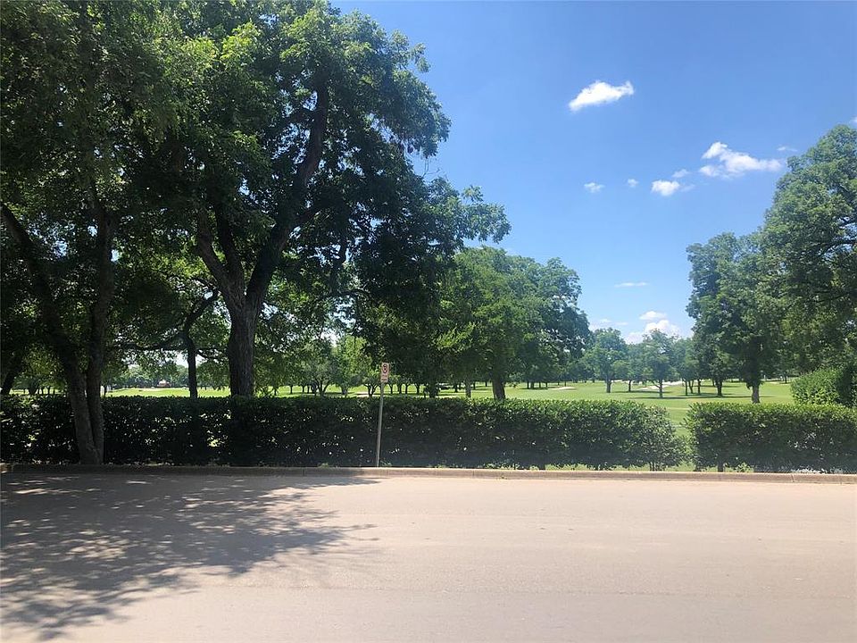 1st image of 2233 Colonial Pkwy Lot A