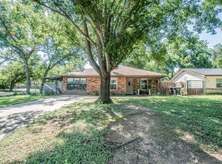 101 Myers Ave, Cleburne, TX 76033