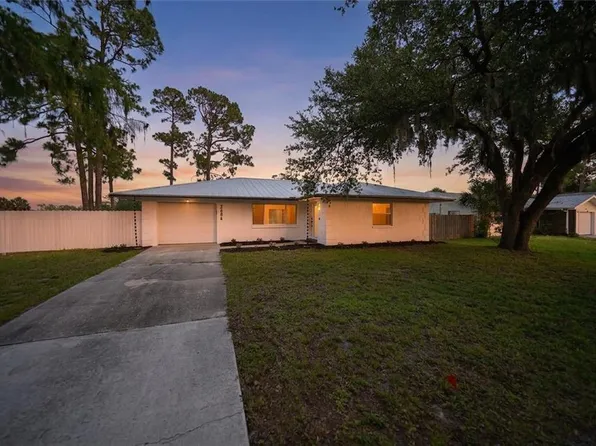 2506 Lakeshore Cir, Pt Charlotte, FL 33952