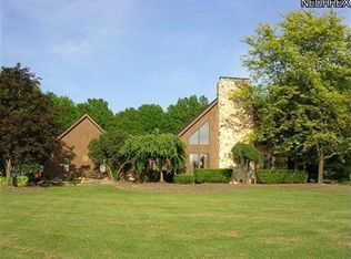 2118 Niles Cortland Rd NE, Cortland, OH 44410