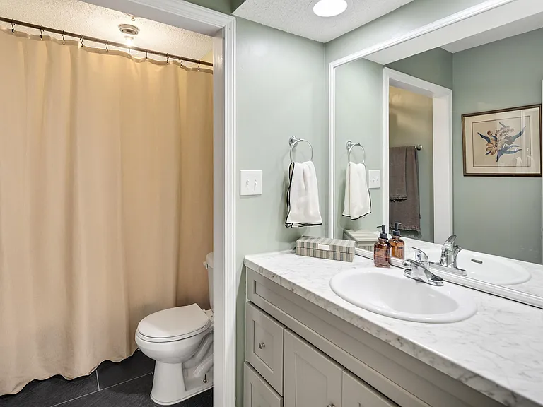 1707 Belvedere Ct #1707 — Photo 24