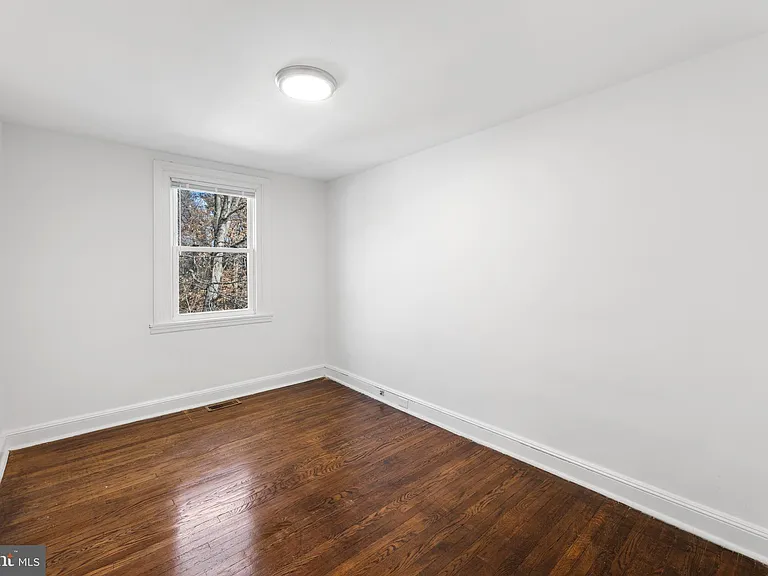 1451 W End Dr — Photo 19