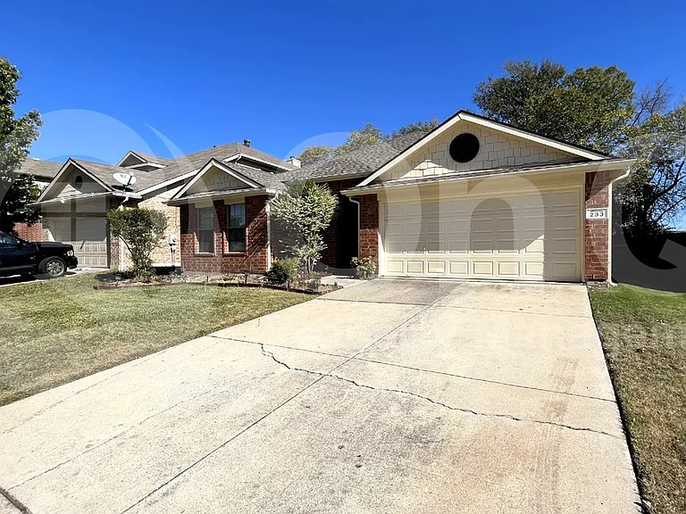 233 Niagara Falls Dr — Photo 2
