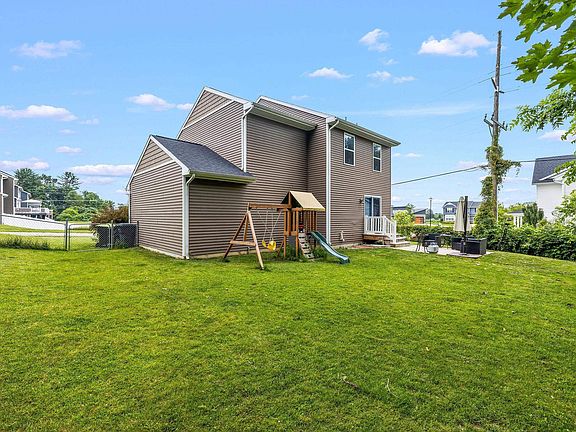 5th image of 4621 Trotters Pointe Cir