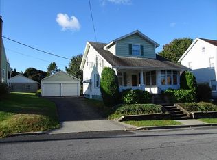 4310 Spruce St, Whitehall, PA 18052