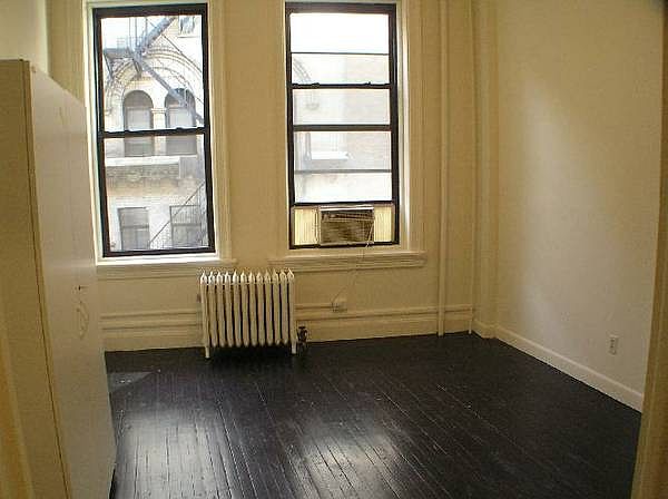 2nd image of 12 John St APT 8