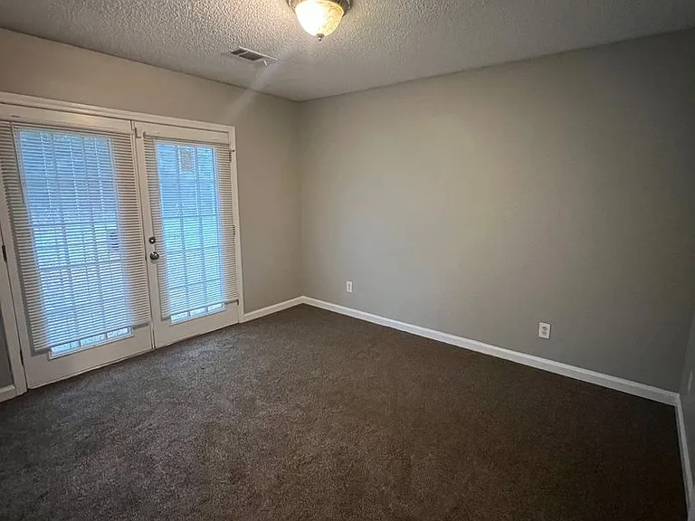 2535 Rex Ave SW — Photo 6