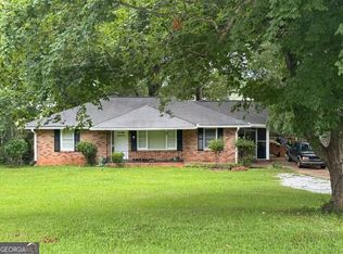 872 Brentwood Dr SW, Smyrna, GA 30126