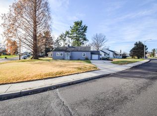 438 Andover Rd, Fairless Hills, PA 19030