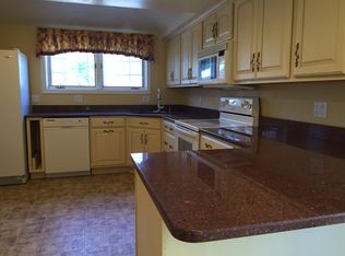 20 Lyman Ave, Colchester, VT 05401