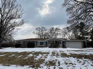 1181 Grass Lake Rd, Grass Lake, MI 49240