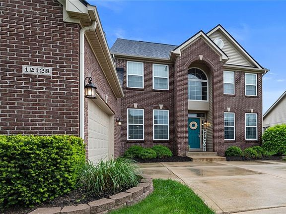 2nd image of 12128 Cedar Crest Ct