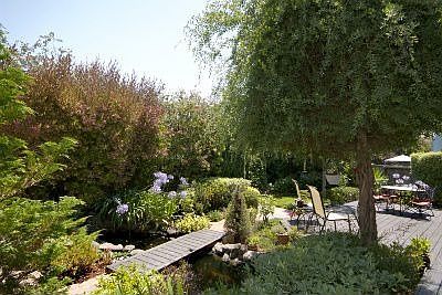 109 Beach Park Blvd. Rear Garden
