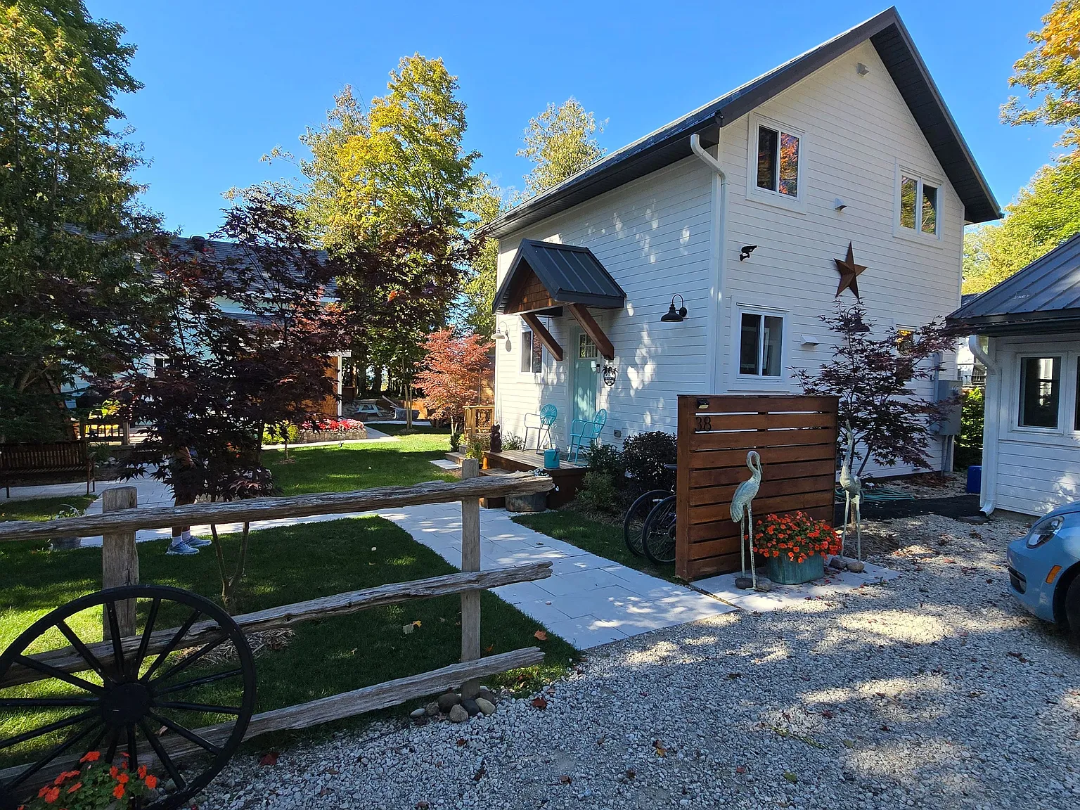 2 bed, $2,250 — Photo 2