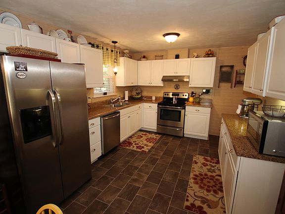5th image of 103 Pine Knob Cir