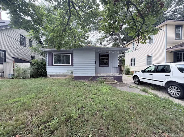 318 E Myrtle Ave, Flint, MI 48505