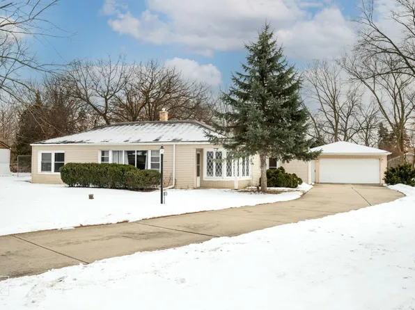 1045 S Columbine Ave, Lombard, IL 60148