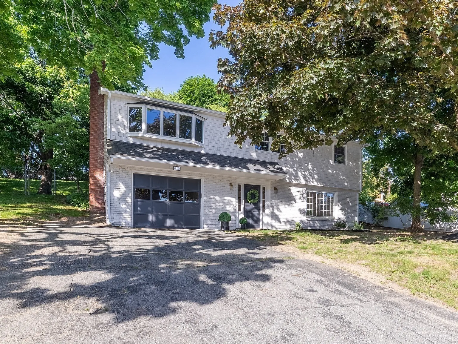 4 bed, 1.5 bath, 1320 sqft, $5,500 — Photo 1